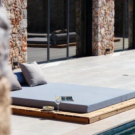 Boutique Dionysos Kokkino Chorio