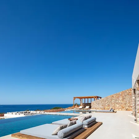 Boutique Dionysos * Kokkino Chorio