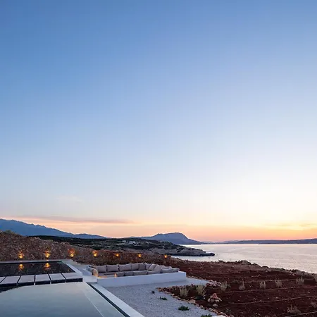 Boutique Dionysos Kokkino Chorio