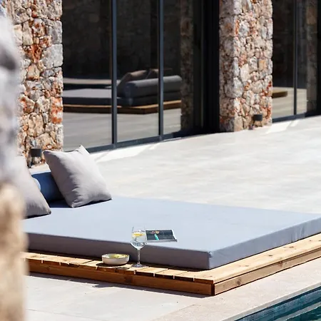 Boutique Dionysos Villa *
